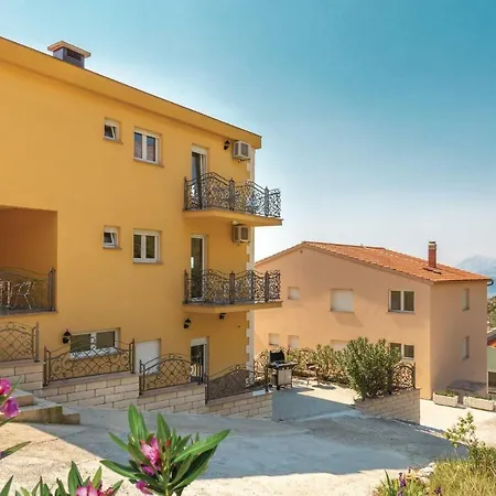 One-bedroom In * Krvavica